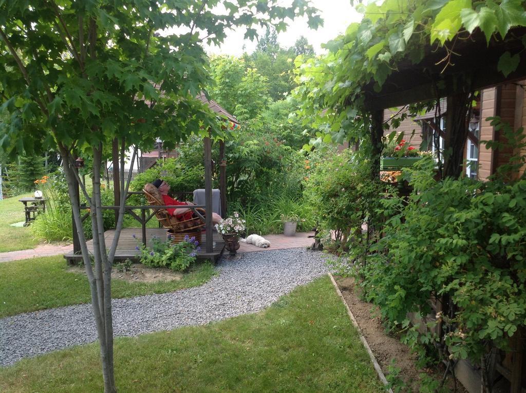 Auberge La Cote D'Or Petite-Riviere-Saint-Francois Exterior photo